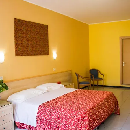 Hotel La Piramide 3*