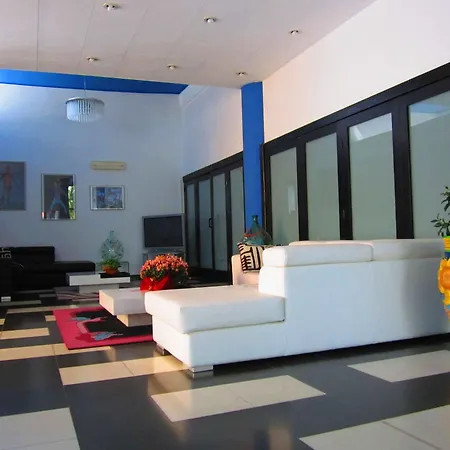 Hotel La Piramide