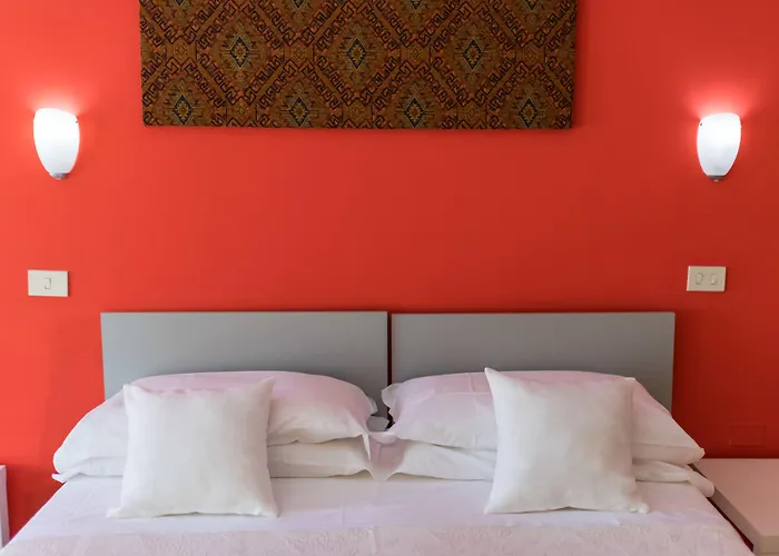 La Piramide Hotel Roccalumera