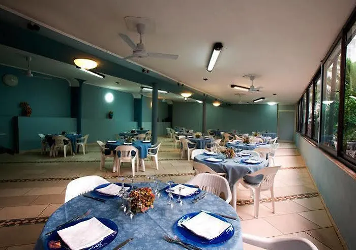 La Piramide Hotel