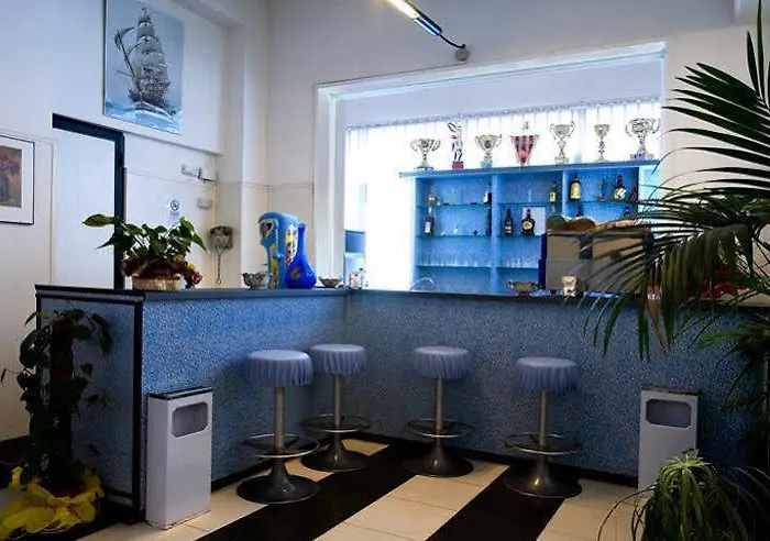 La Piramide Hotel