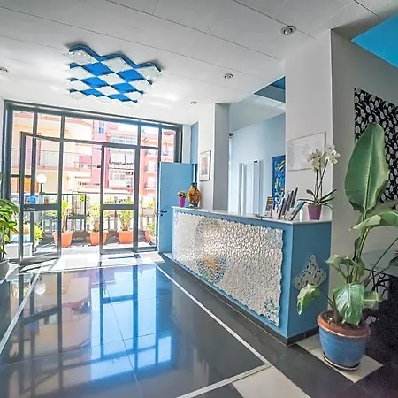 La Piramide Hotel Roccalumera