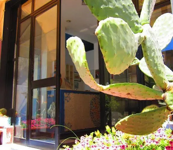 La Piramide روكالوميرا